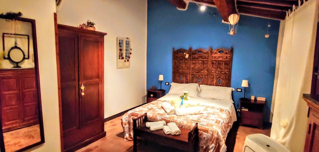 B&B Le Undici Lune Сан-Джиминьяно Экстерьер фото
