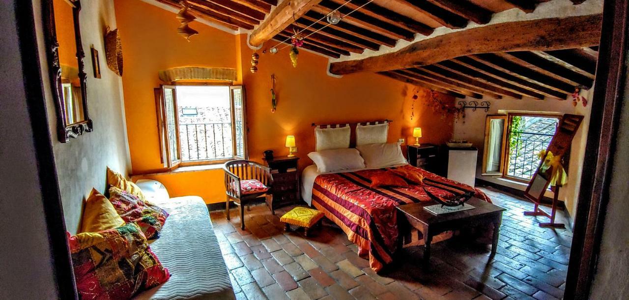 B&B Le Undici Lune Сан-Джиминьяно Экстерьер фото